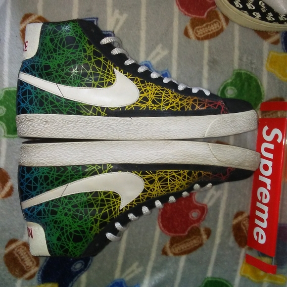 Blazer Mid 77 - Picture 2 of 12